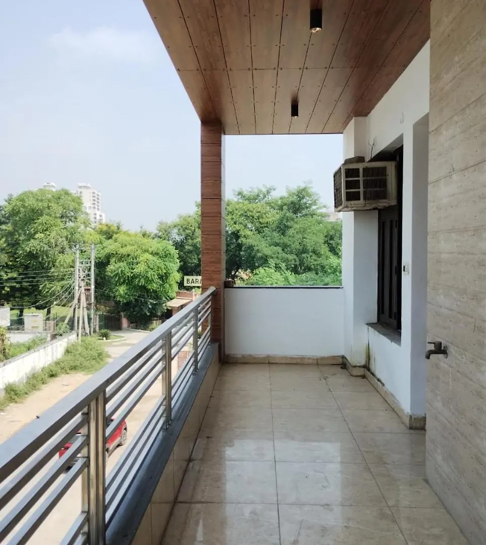 Hotel Rajvansh Palace Gurgaon