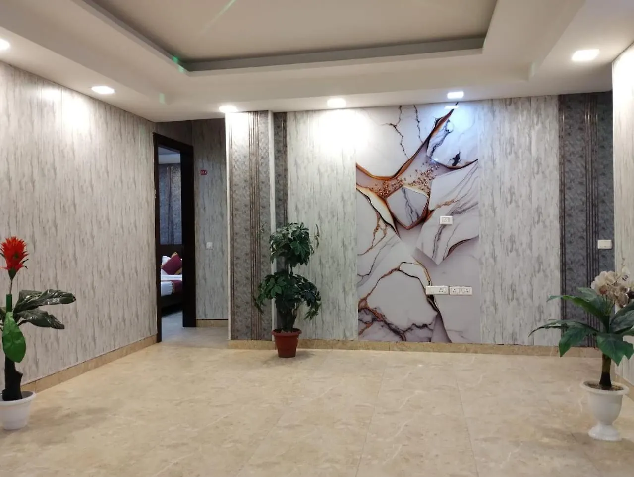 Hotel Rajvansh Palace Gurgaon