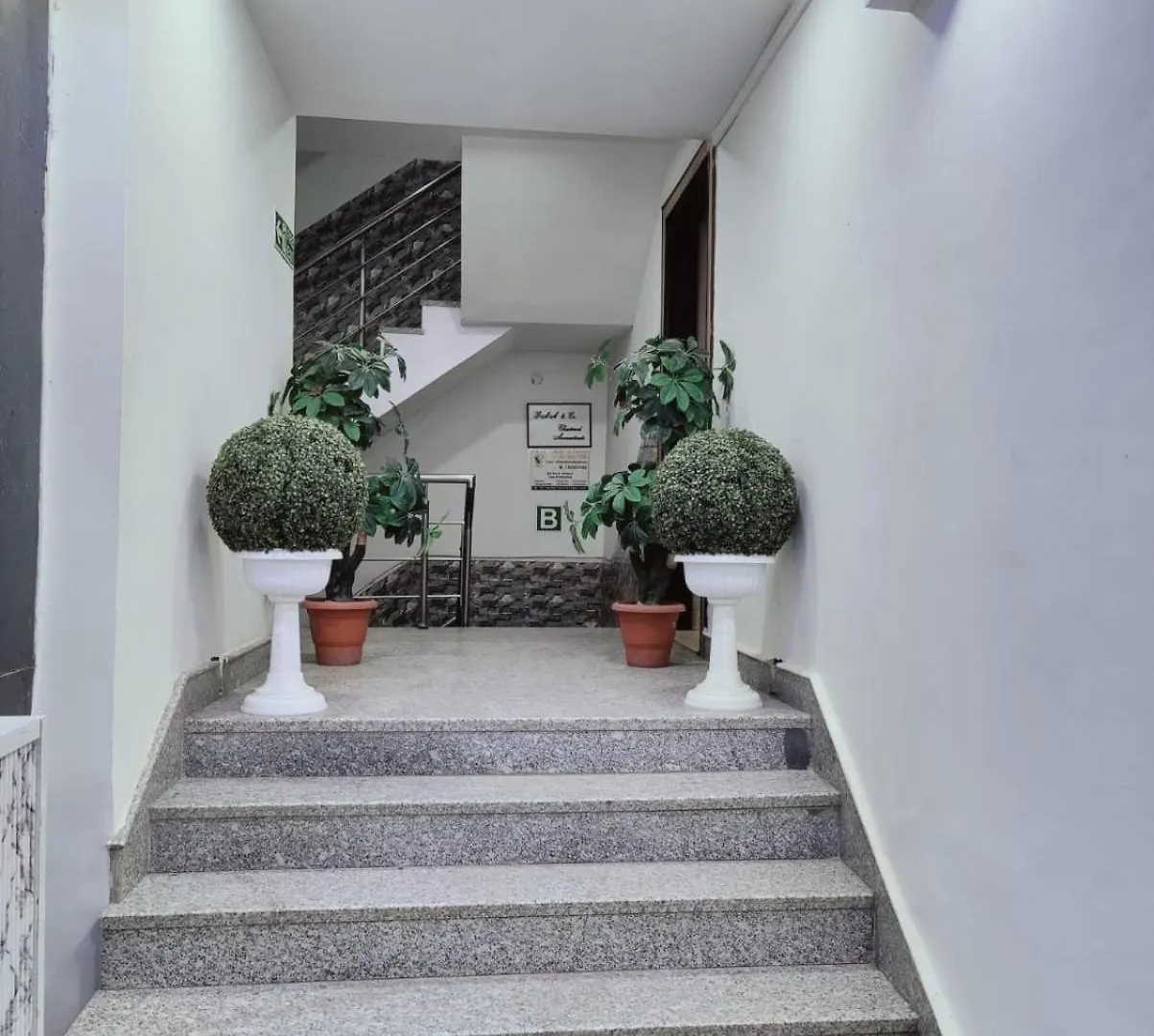 Hotel Rajvansh Palace Gurgaon 3*,  India
